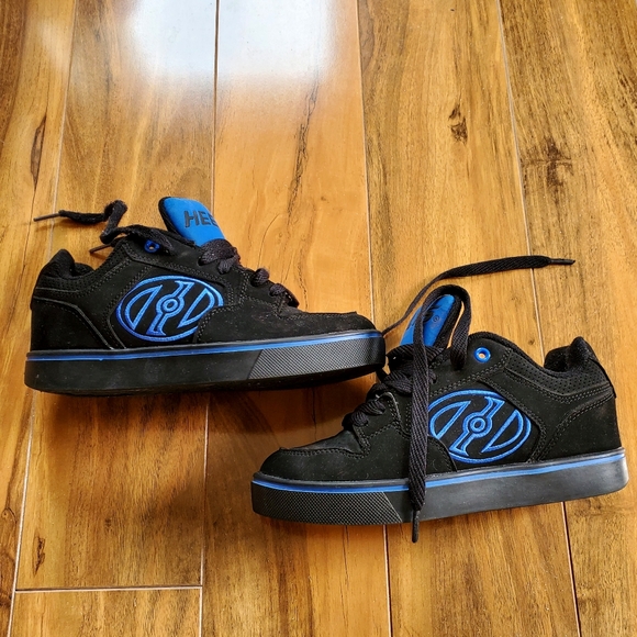 HEELYS Black/Royal Blue Skate Shoes - Youth 4 - Picture 10 of 10